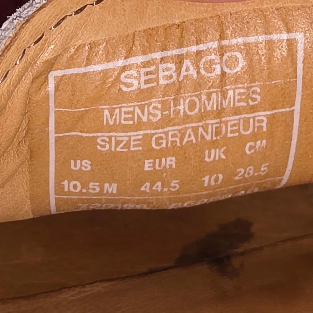 SEBAGO Docksides Men's 10.5M Cream Leather Boat Shoes Preppy Nautical Old Money